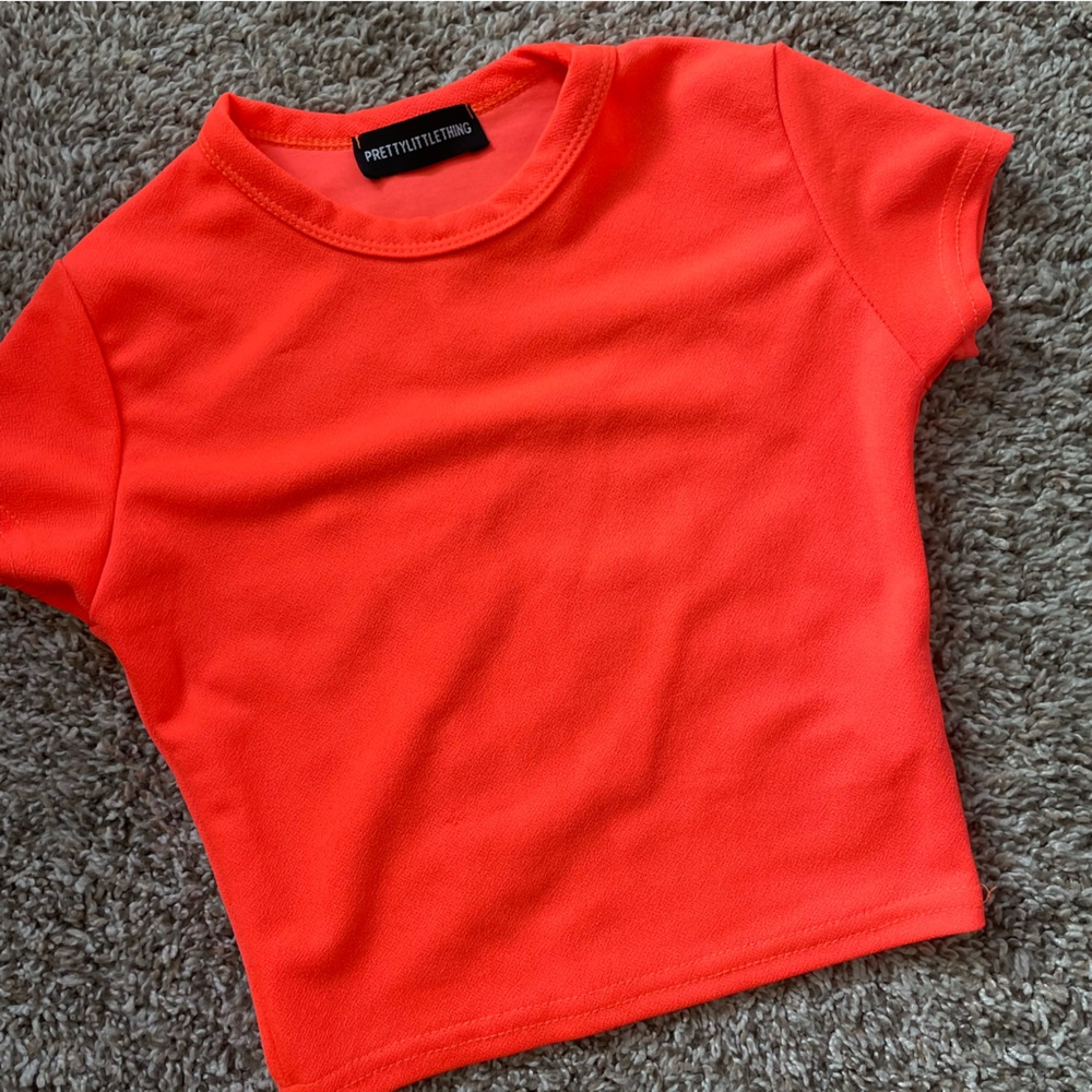PRETTYLITTLETHING Cropped Neon Orange